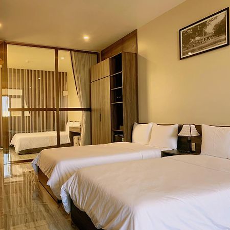 Tuyet Suong Hotel Куангнгай Экстерьер фото